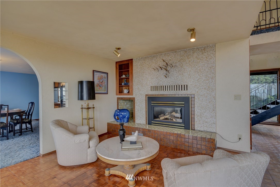 2057 West Beach Road Oak Harbor, WA 98277 - Photo 11 of 25 Gallery Image 11