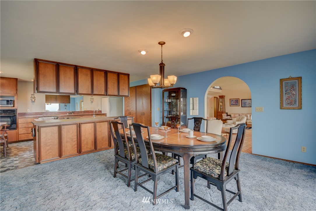 2057 West Beach Road Oak Harbor, WA 98277 - Photo 14 of 25 Gallery Image 14