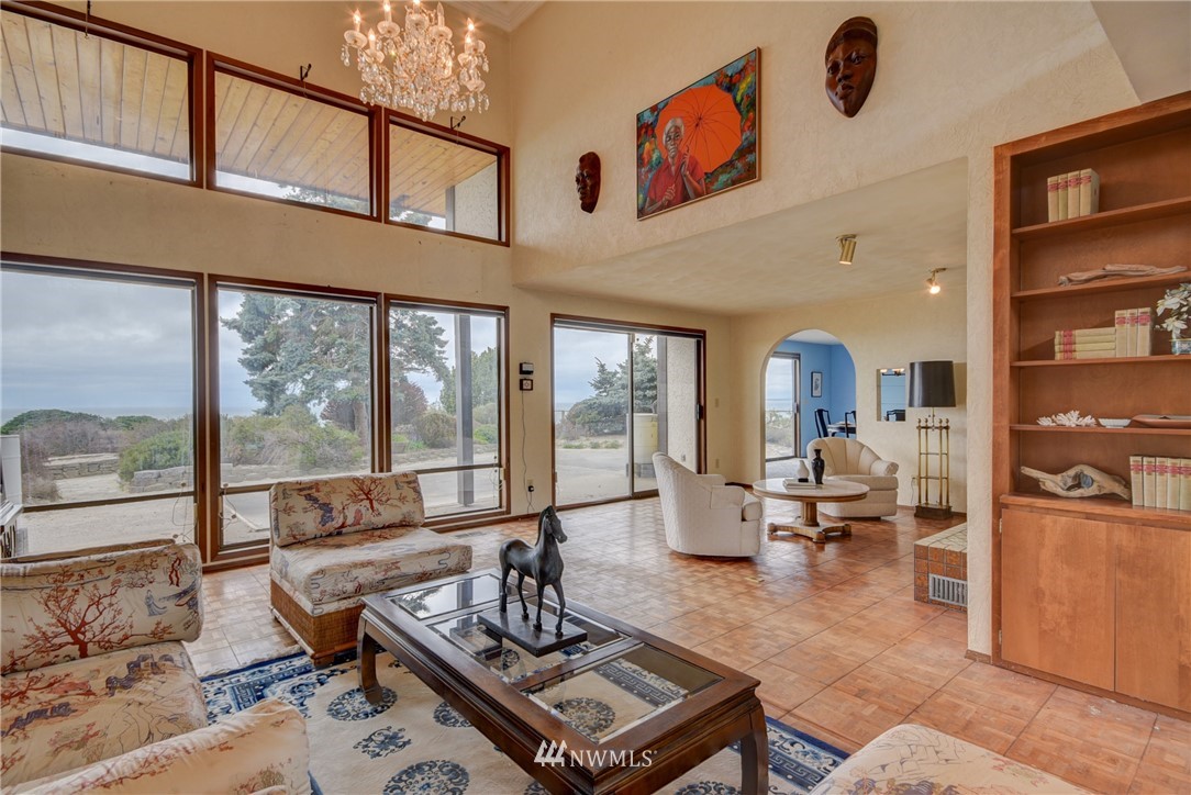 2057 West Beach Road Oak Harbor, WA 98277 - Photo 10 of 25 Gallery Image 10