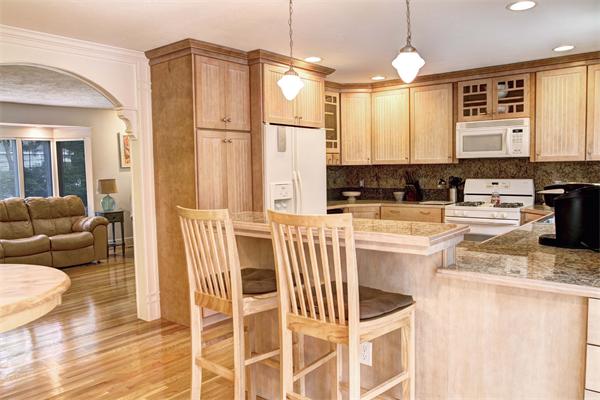 34 Long Meadow Road Chelmsford, MA 01824 - Photo 13 of 30 Gallery Image 13