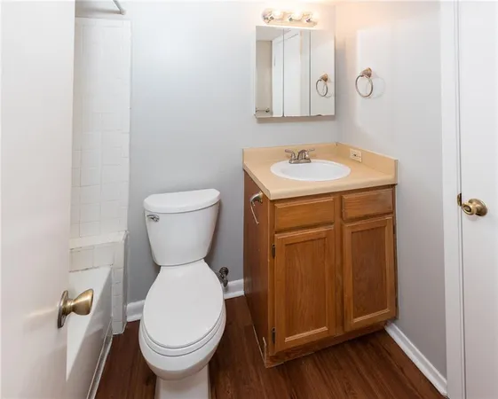 $2,000 | 3115 Helms Street, Unit 116, Austin, TX 78705