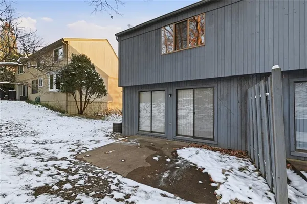 $1,800 | 14 Bethany Drive, Unit A, Pittsburgh, PA 15215