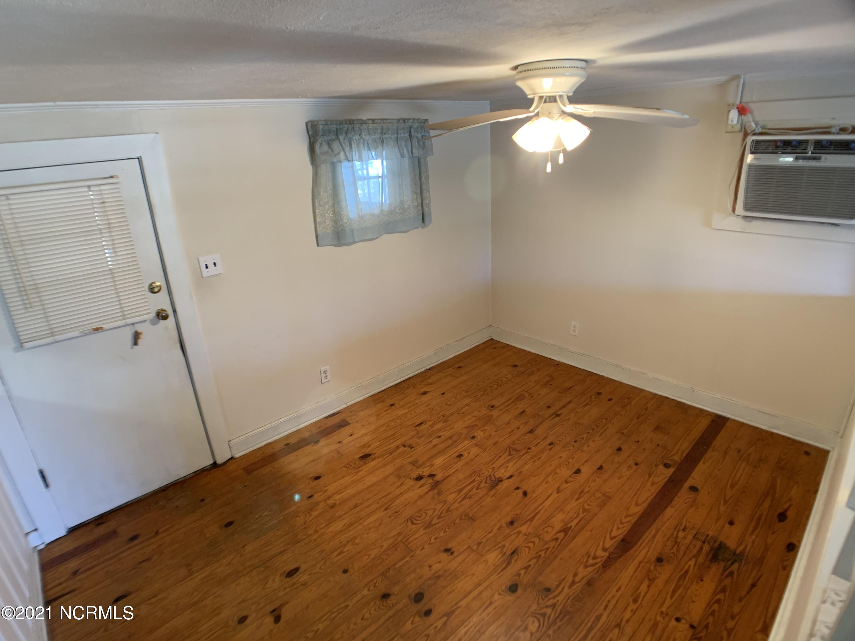 7518 Myrtle Grove Road Wilmington, NC 28409 - Photo 10 of 29 IMG_3129