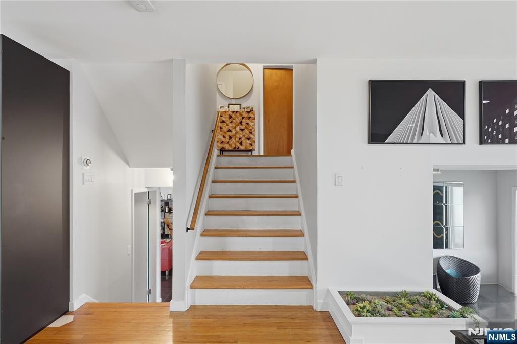 17 Arthur Drive Rutherford, NJ 07070 - Photo 32 of 46