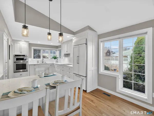 $2,250,000 | 39 Chapman Avenue, Westbrook, CT 06498