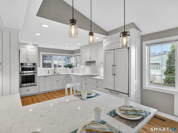 $2,250,000 | 39 Chapman Avenue, Westbrook, CT 06498