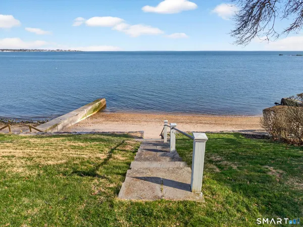 $2,250,000 | 39 Chapman Avenue, Westbrook, CT 06498