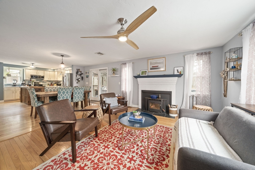 17 Eden Road Marshfield, MA 02050 - Photo 13 of 42