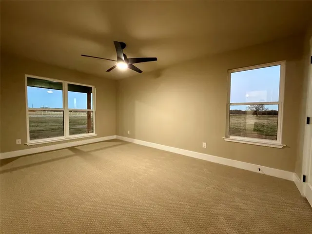 $575,000 | 175 Flint Lane, Chico, TX 76431