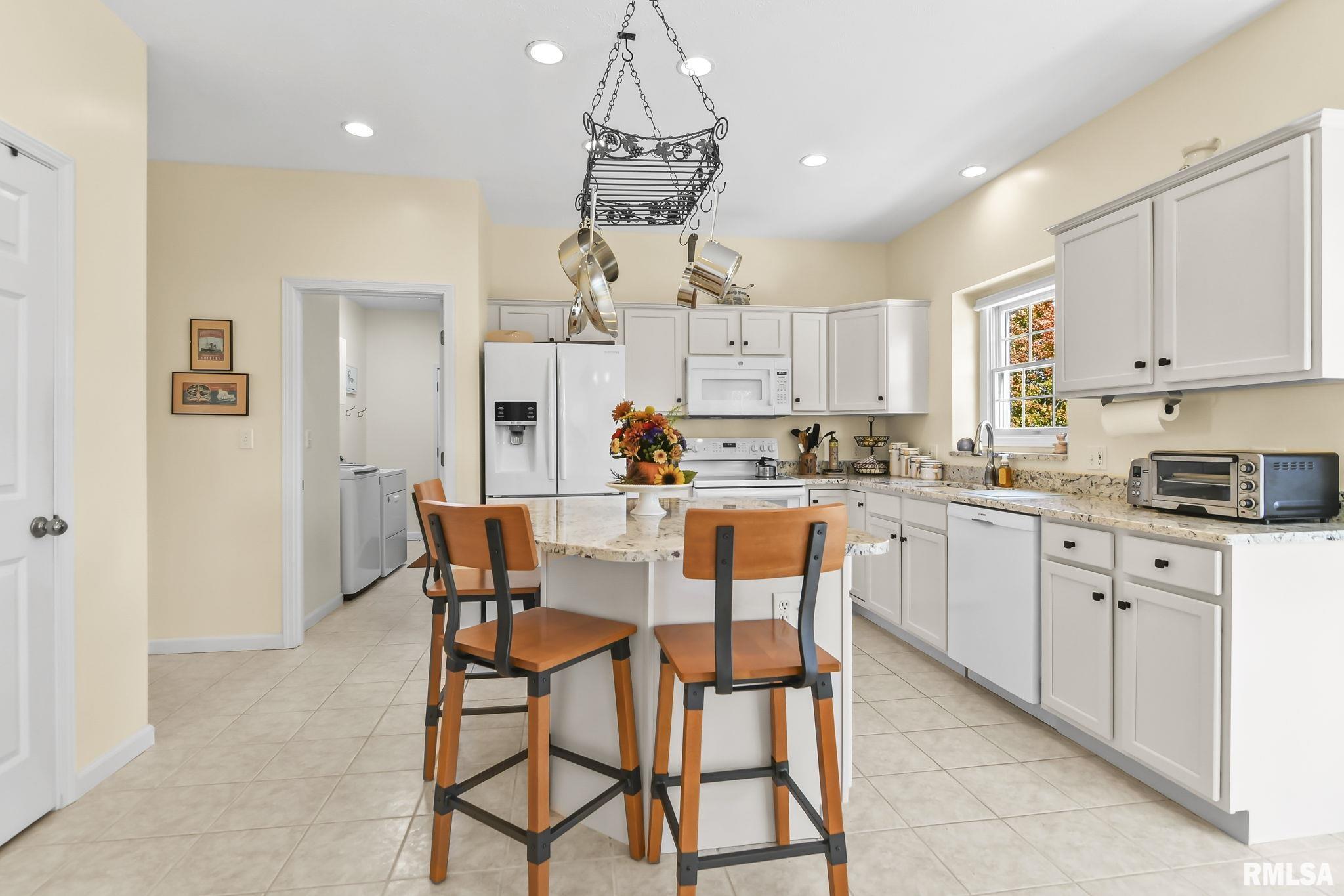 2824 Kipling Drive Springfield, IL 62711 - Photo 11 of 49