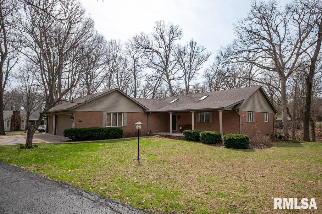 220 Deer Lakes Drive Goodfield, IL 61742 - Photo 63 of 69