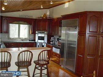 121 Round Hill Road Kennett Square, PA 19348 - Photo 8 of 12 Kitchen