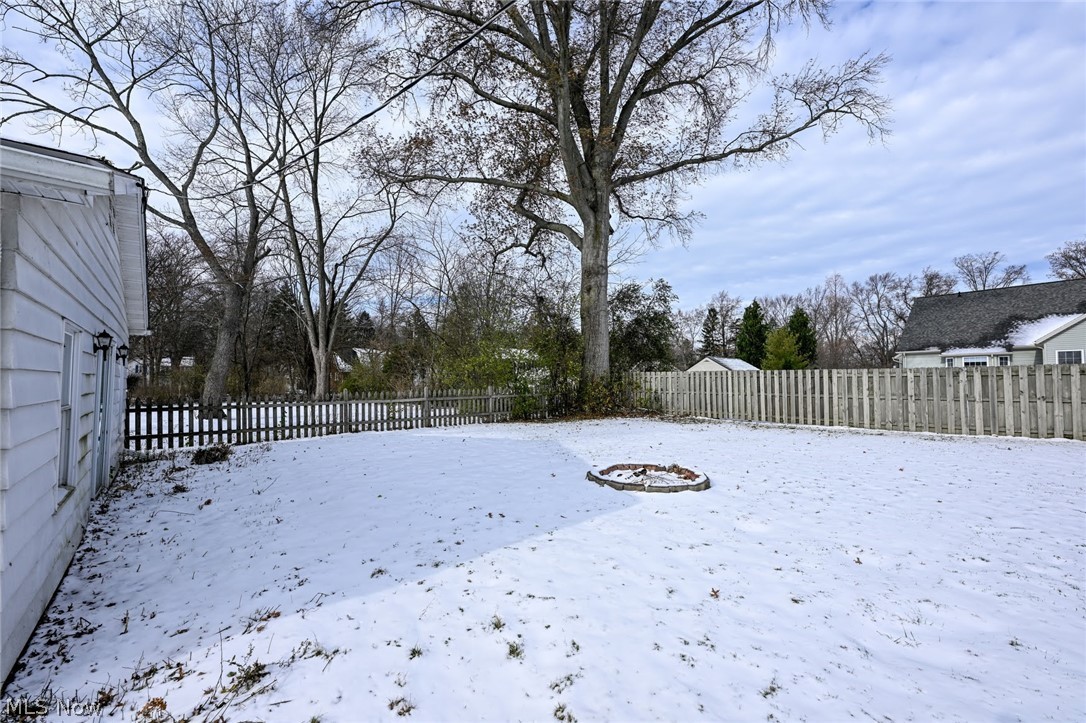 8437 Johnnycake Ridge Road Mentor, OH 44060 - Photo 26 of 33