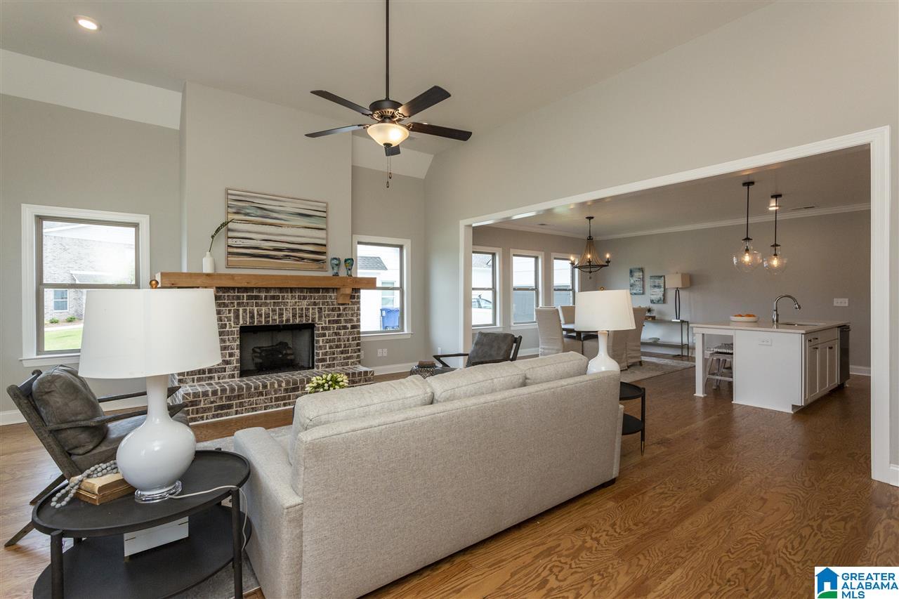 832 Oxbow Cove Helena, AL 35080 - Photo 4 of 48