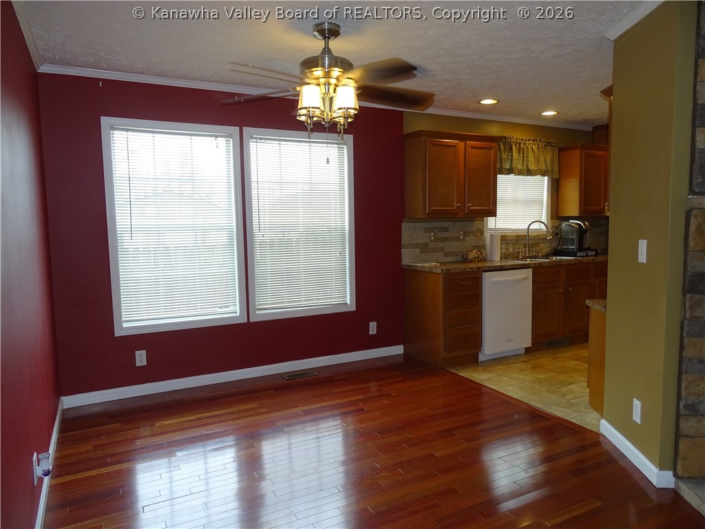 5210 Big Tyler Road Charleston, WV 25313 - Photo 9 of 26 Gallery Image 9