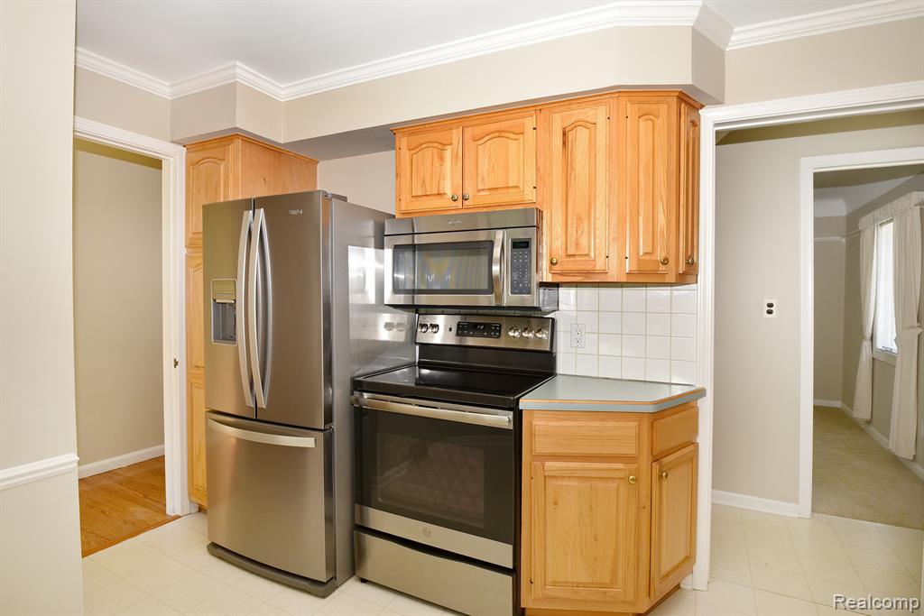 2453 Windemere Road Birmingham, MI 48009 - Photo 12 of 40