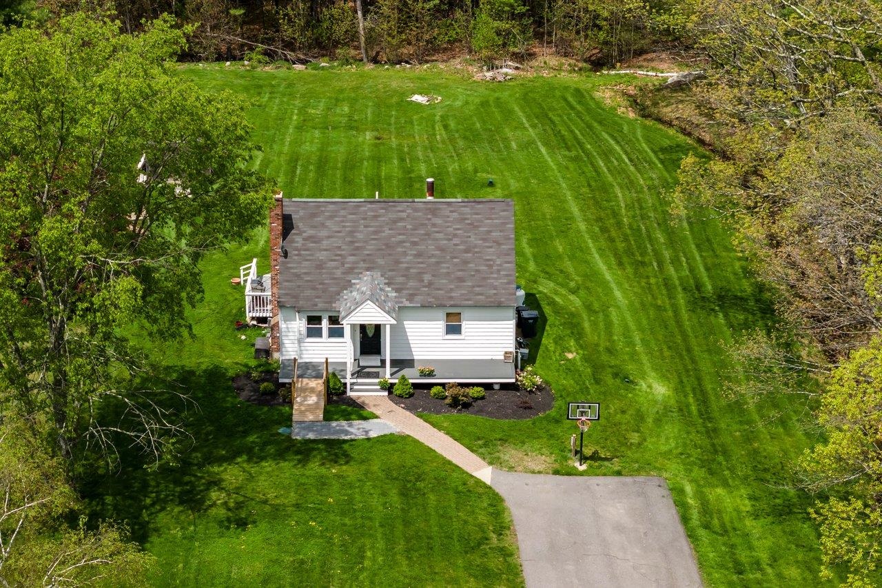 22 Pingree Hill Road Derry, NH 03038 - Photo 39 of 45