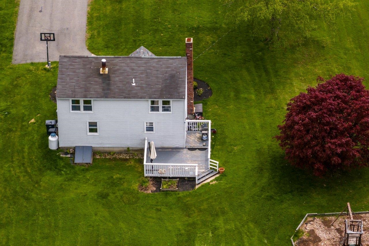 22 Pingree Hill Road Derry, NH 03038 - Photo 40 of 45