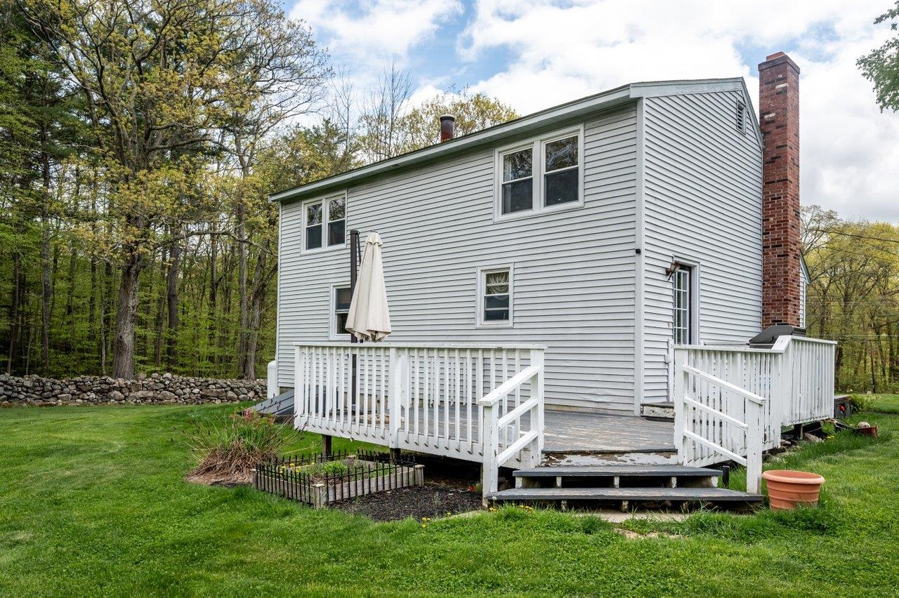 22 Pingree Hill Road Derry, NH 03038 - Photo 4 of 45