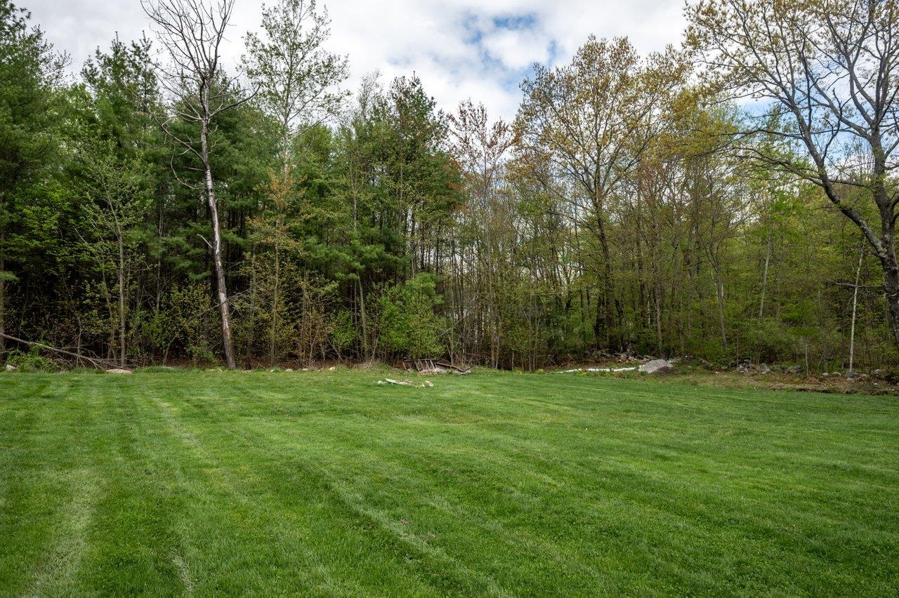 22 Pingree Hill Road Derry, NH 03038 - Photo 10 of 45