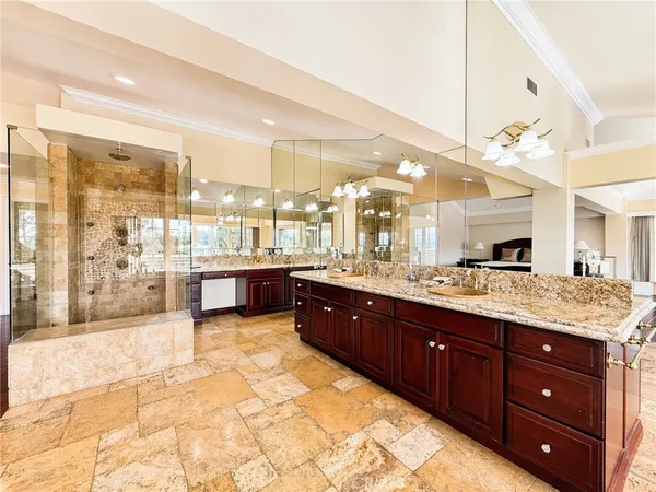 $2,699,995 | 4615 White Oak Place, Encino, CA 91316