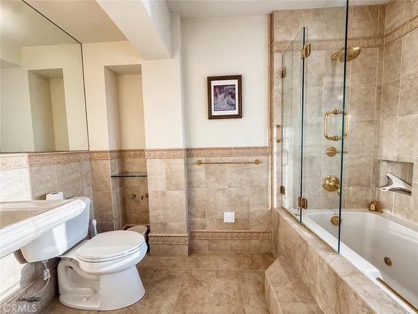 $2,699,995 | 4615 White Oak Place, Encino, CA 91316