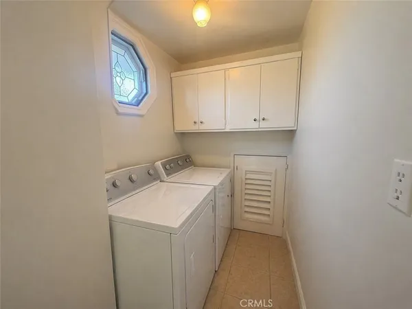 $2,699,995 | 4615 White Oak Place, Encino, CA 91316