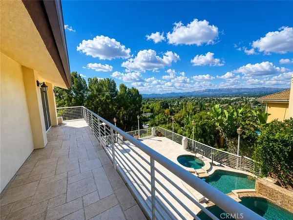 $2,699,995 | 4615 White Oak Place, Encino, CA 91316