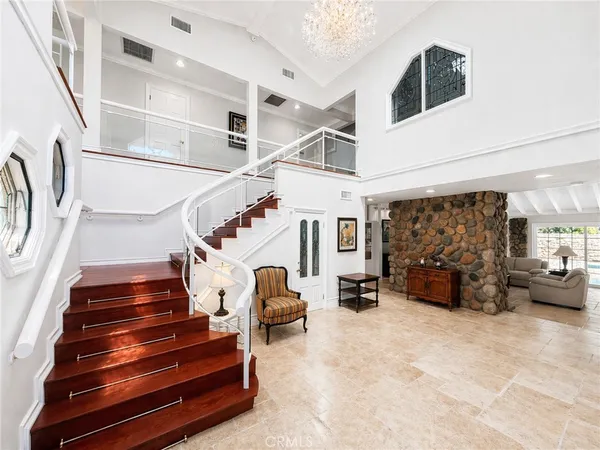 $2,699,995 | 4615 White Oak Place, Encino, CA 91316