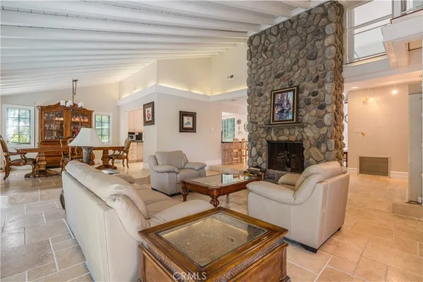 $2,699,995 | 4615 White Oak Place, Encino, CA 91316