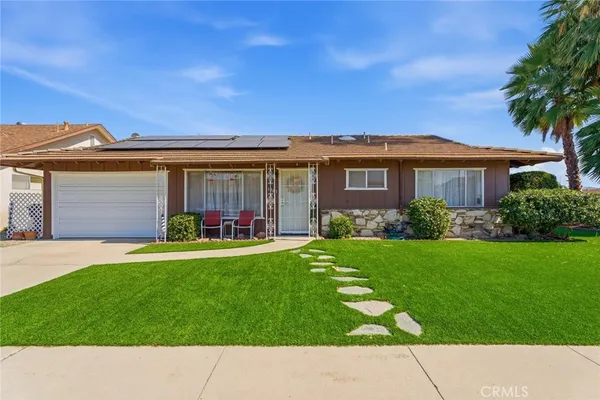 $279,000 | 1381 Amberwood Drive, Hemet, CA 92543