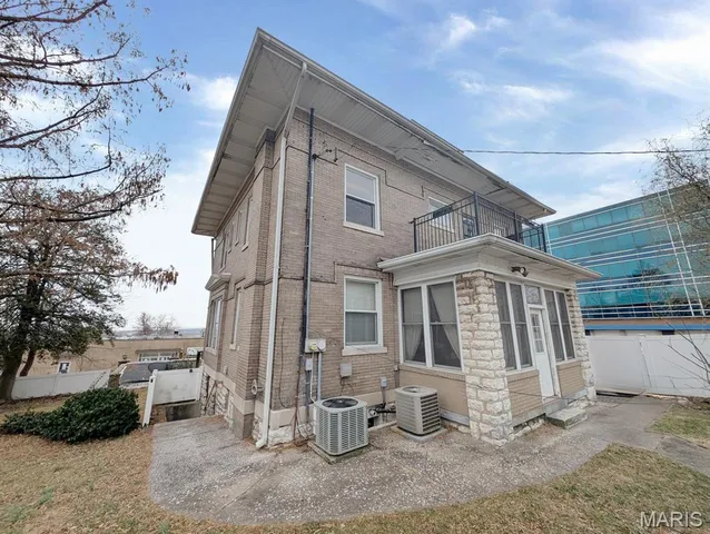 $184,900 | 401 George Street, Alton, IL 62002