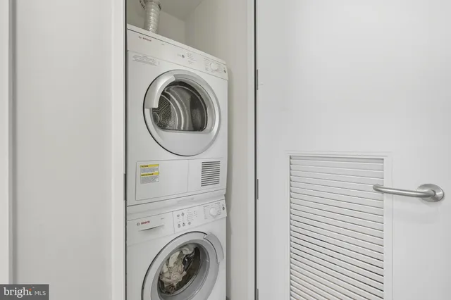 a picture of a counter top space