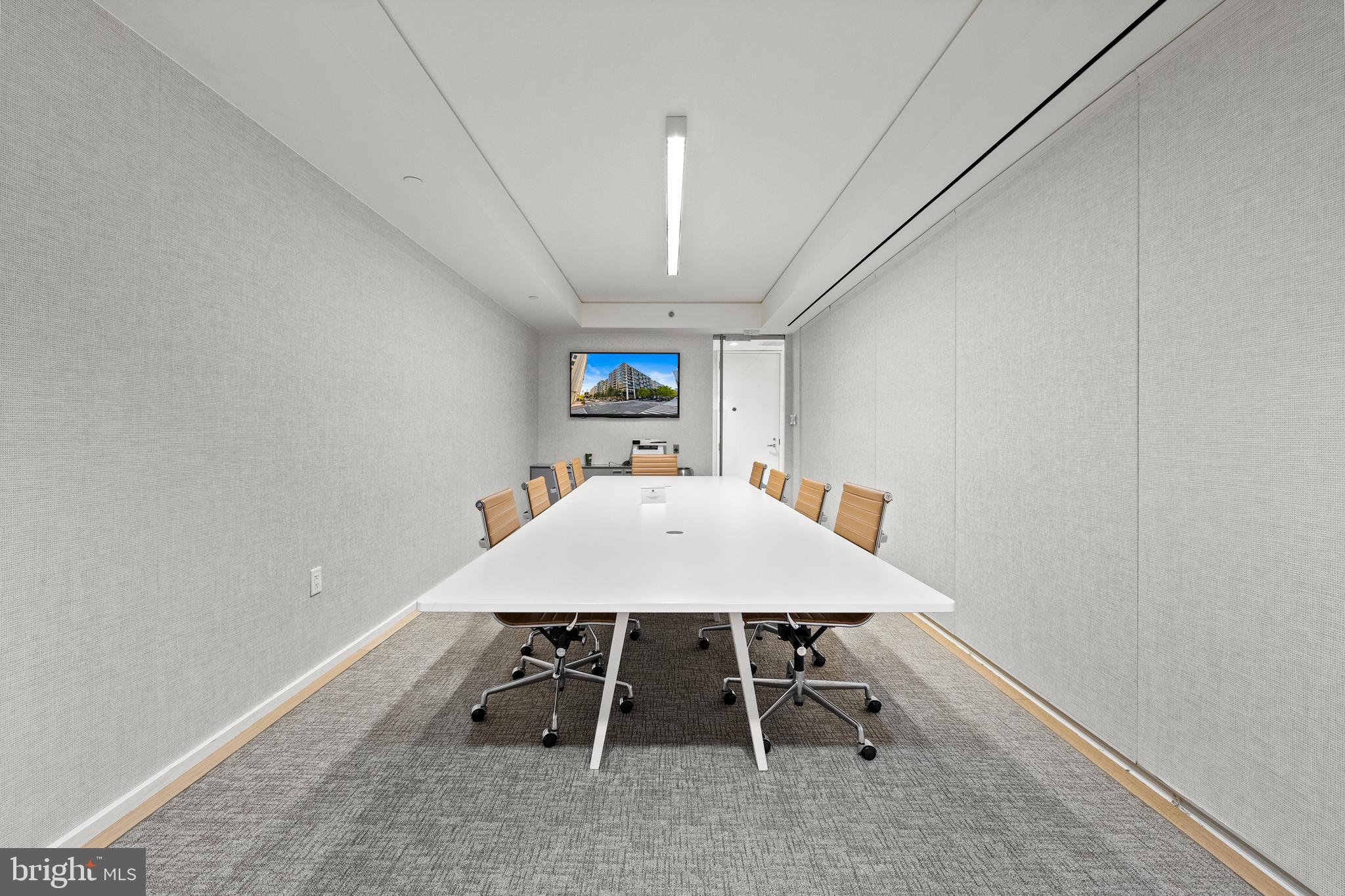 920 I Street Northwest, Unit 504505 Washington, DC 20001 - Photo 56 of 68 a view of a room with furniture