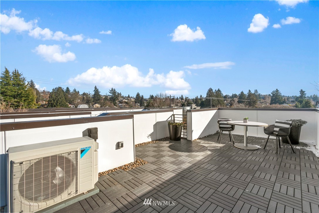 3911 Southwest Findlay Street Seattle, WA 98136 - Photo 35 of 38 Gallery Image 35