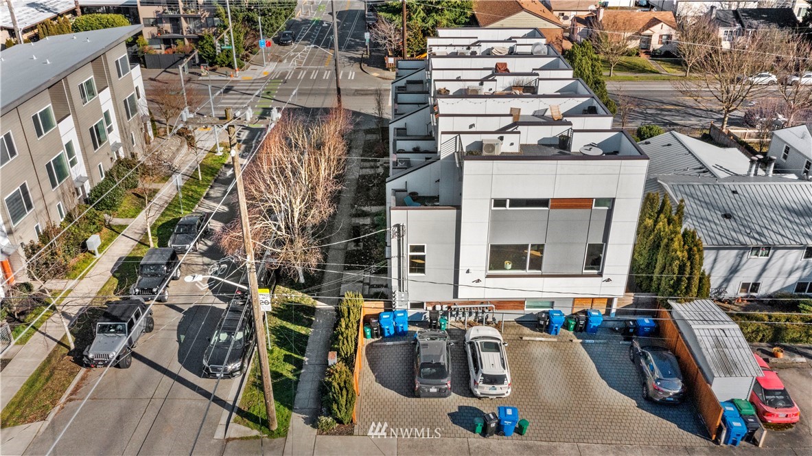 3911 Southwest Findlay Street Seattle, WA 98136 - Photo 36 of 38 Gallery Image 36