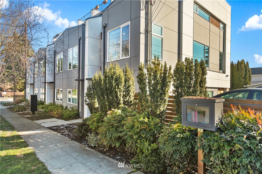 3911 Southwest Findlay Street Seattle, WA 98136 - Photo 38 of 38 Gallery Image 38