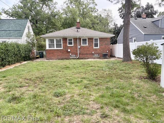 317 East Webster Road Royal Oak, MI 48073 - Photo 15 of 17 unnamed.jpg