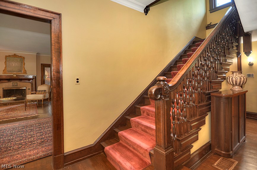 2444 Coventry Road Cleveland, OH 44106 - Photo 9 of 33