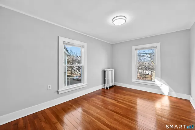 $2,200 | 59 Grand Street, Middletown, CT 06457