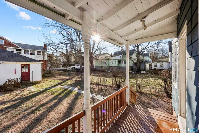 $2,200 | 59 Grand Street, Middletown, CT 06457