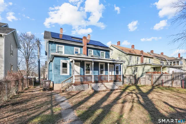$2,200 | 59 Grand Street, Middletown, CT 06457