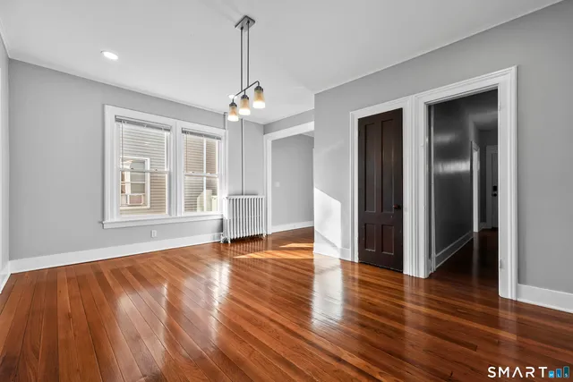 $2,200 | 59 Grand Street, Middletown, CT 06457