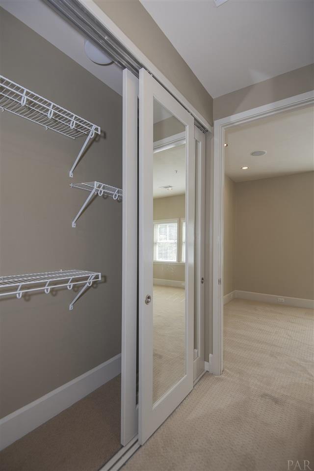 527 North Spring Street, Unit 5 Pensacola, FL 32501 - Photo 29 of 50