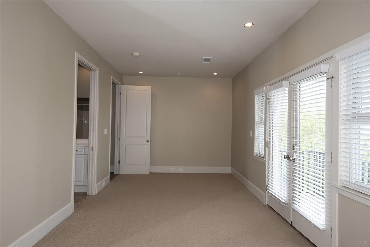 527 North Spring Street, Unit 5 Pensacola, FL 32501 - Photo 37 of 50