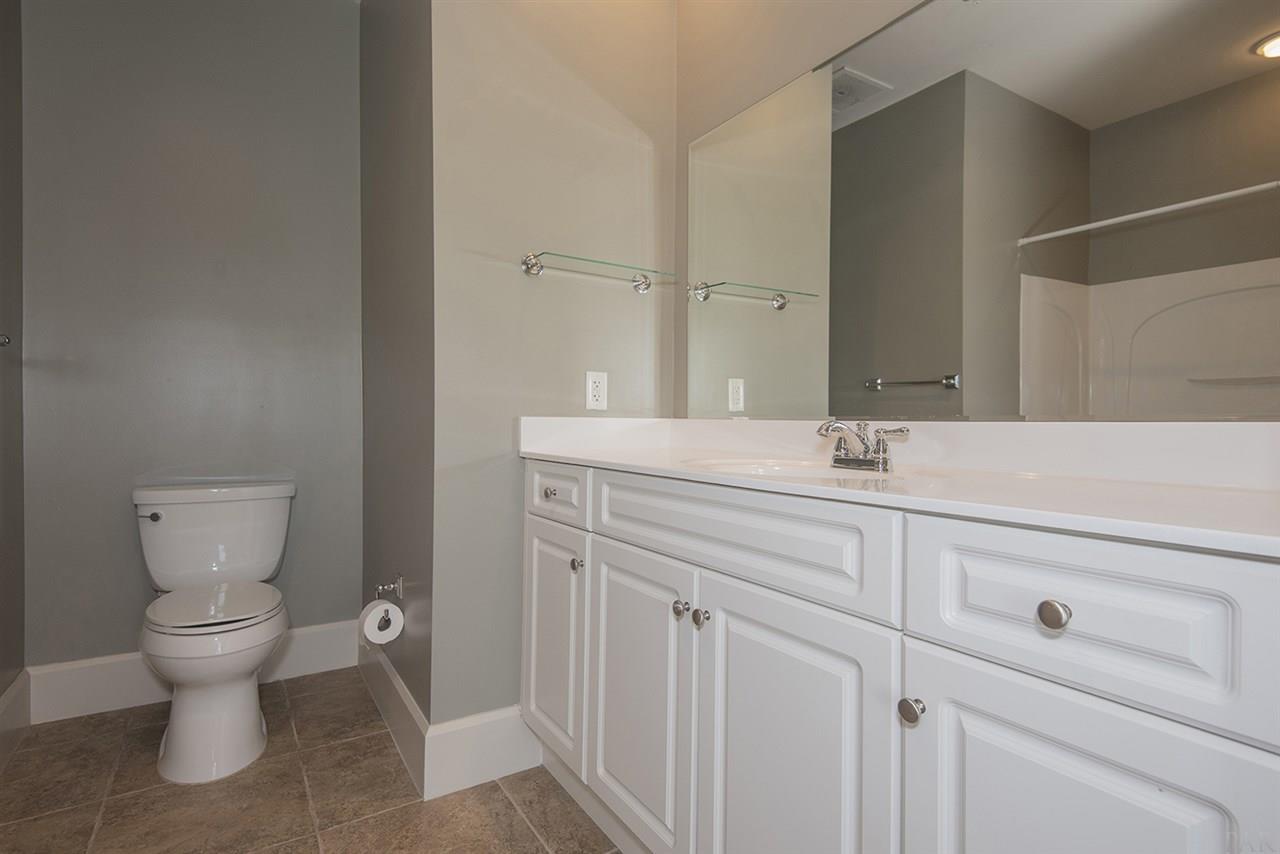 527 North Spring Street, Unit 5 Pensacola, FL 32501 - Photo 38 of 50