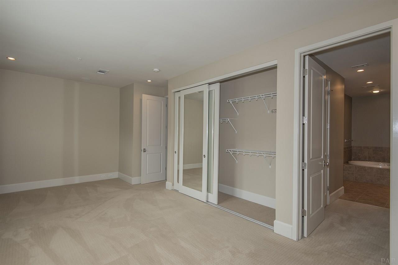 527 North Spring Street, Unit 5 Pensacola, FL 32501 - Photo 39 of 50
