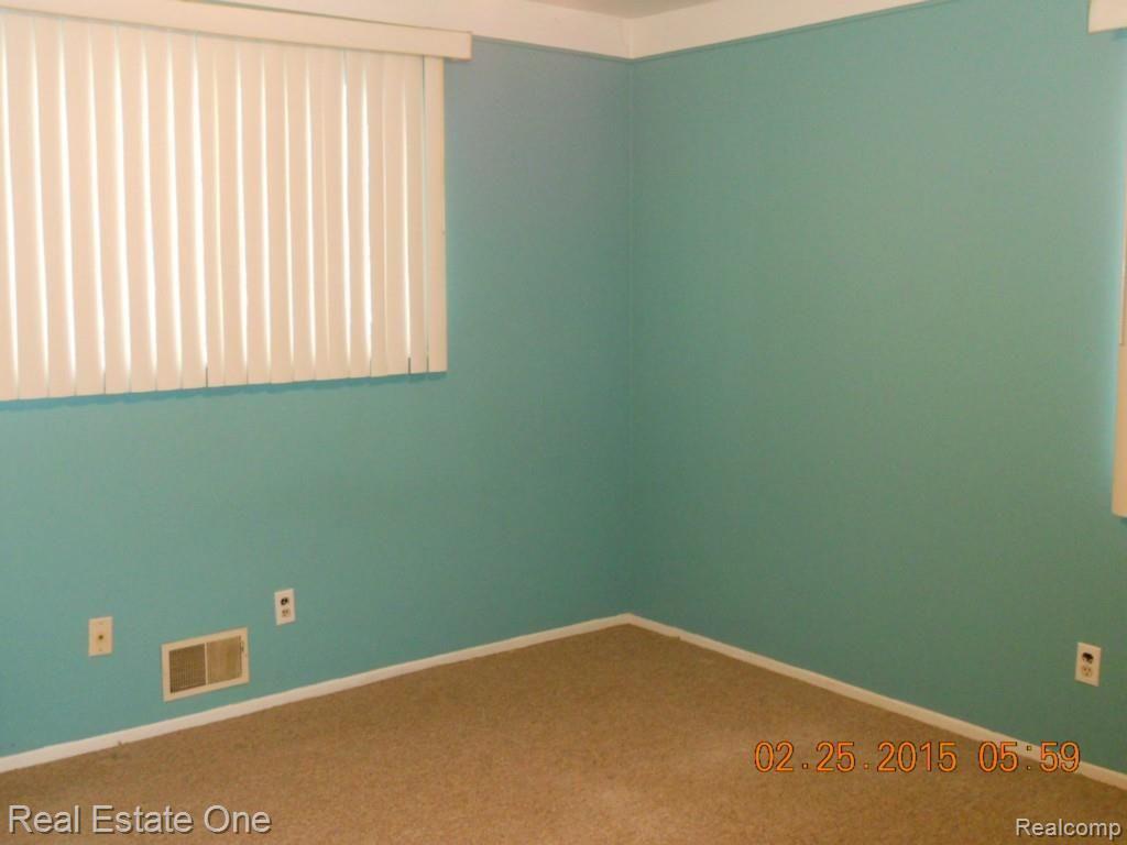 637 Goddard Road Wyandotte, MI 48192 - Photo 17 of 22 Gallery Image 17