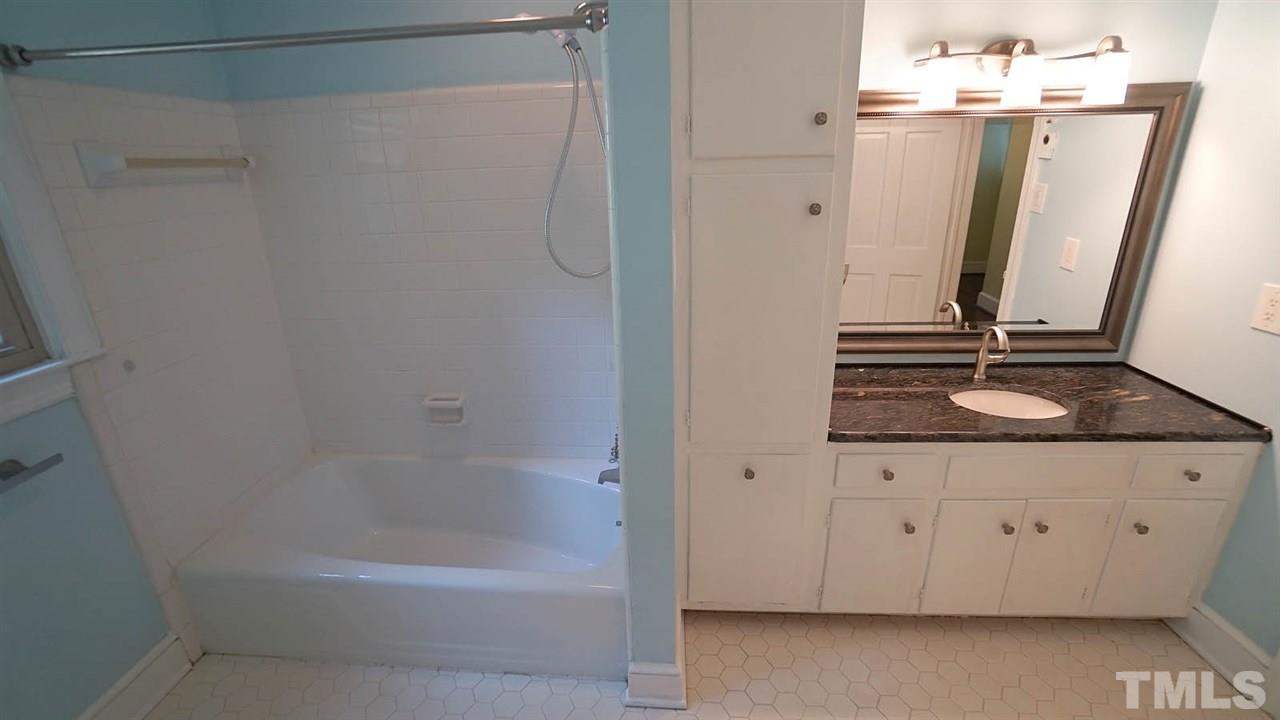 1421 Lynn Road Raleigh, NC 27612 - Photo 24 of 30