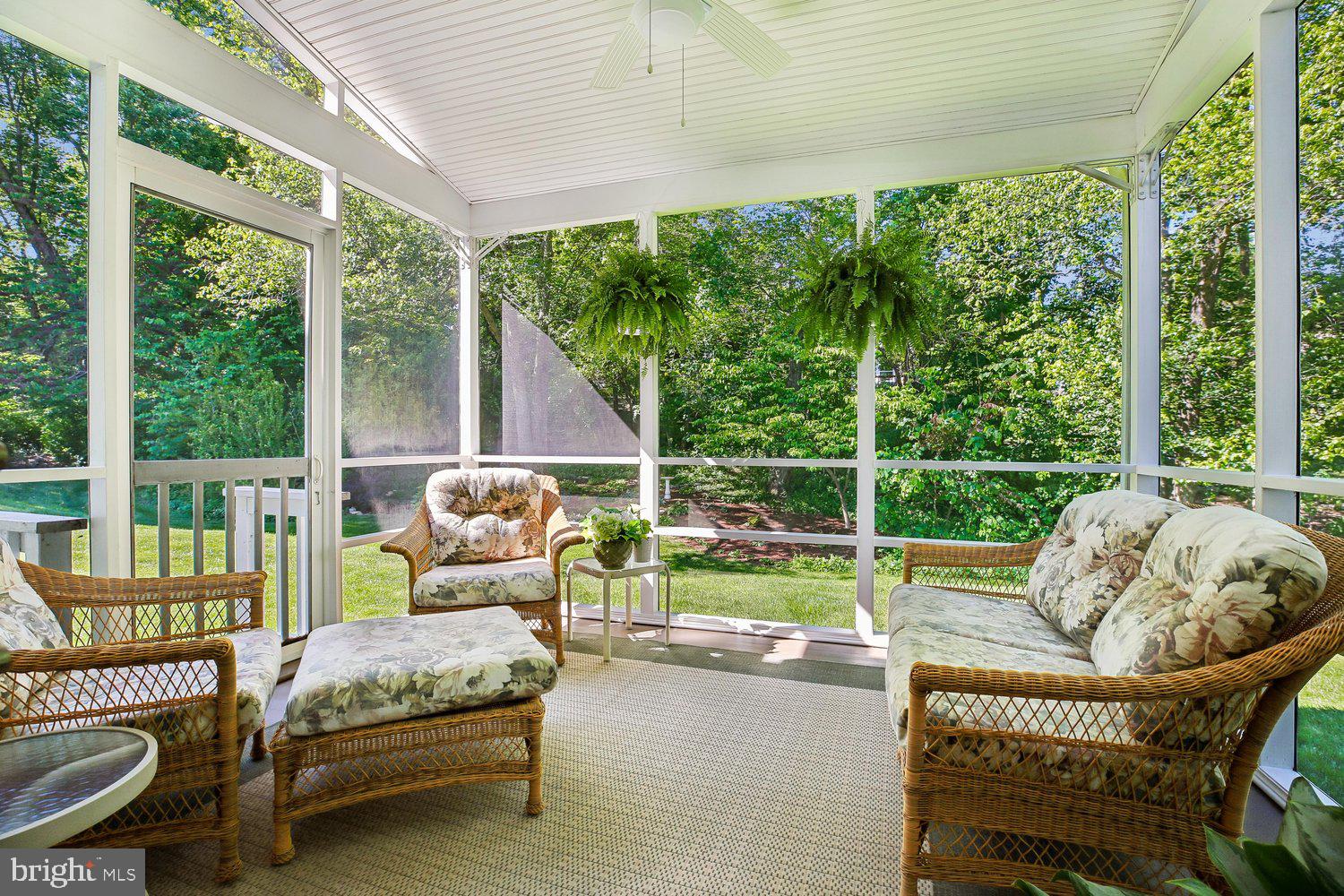 1525 Arbor View Road Silver Spring, MD 20902 - Photo 27 of 77 Screened Porch